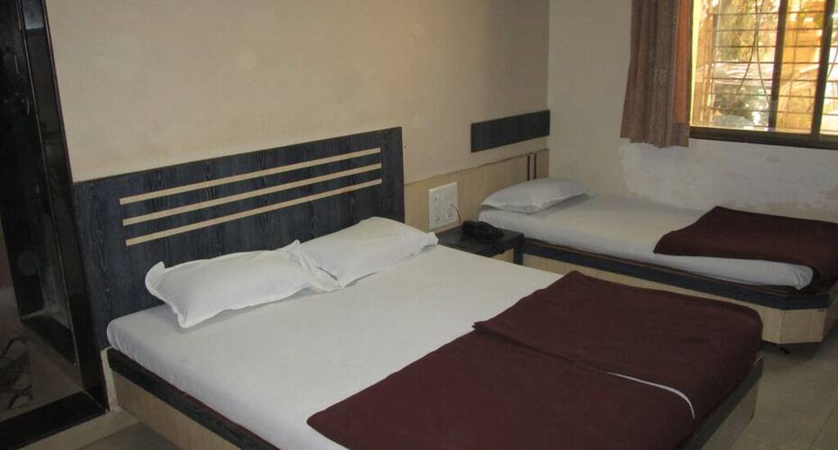 Hotel Sai Vishwakarma II, Shirdi 1